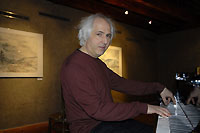 Exposition Lorris Sevhonkian, on coute ses tableaux - Ropraz, mars 2011 (Cliquer ICI)