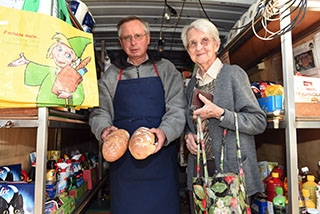 L�Epicerie du village a ferm� ses jolis volets verts - Fran�oise et Roger Grossenbacher, Chapelle-sur-Moudon - Journal de Moudon et Echo du Gros-de-Vaud, vendredi 11 janvier 2019
