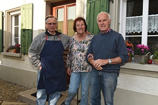 L�Epicerie du village a ferm� ses jolis volets verts - Fran�oise et Roger Grossenbacher, Chapelle-sur-Moudon - Journal de Moudon et Echo du Gros-de-Vaud, vendredi 11 janvier 2019