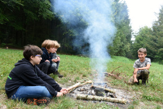 La vie en fort des coureurs des bois - Ane Aventure, Chapelle-sur-Moudon, samedi 19 septembre 2020. Reportage de Dany Schaer, journaliste photographe